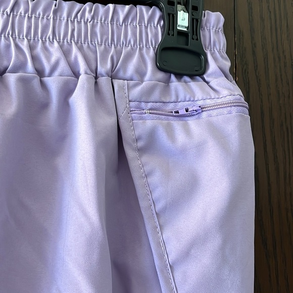 Reel Wicked purple athletic shorts with liner. Size Medium - Picture 2 of 5